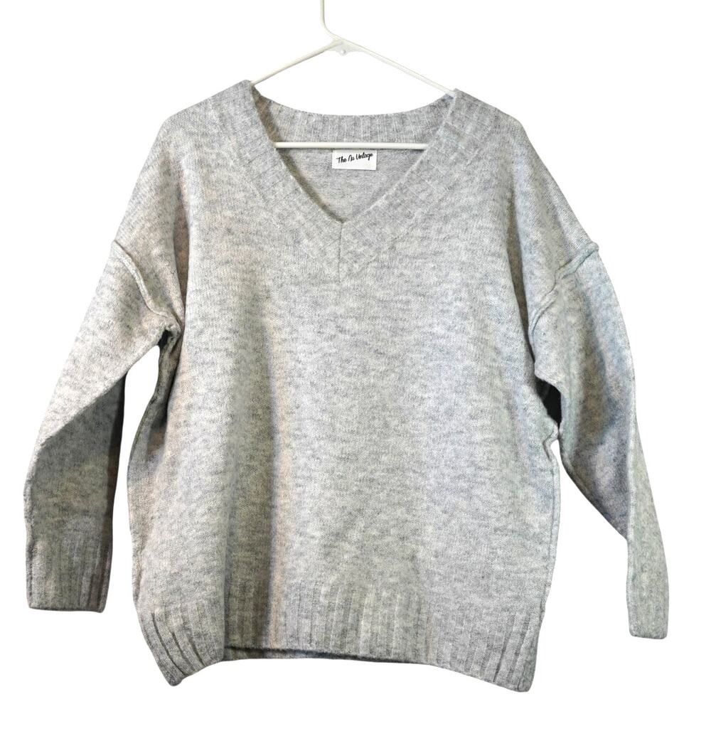 The Nu Vintage Heather Grey V-Neck Oversized Sweater NWOT